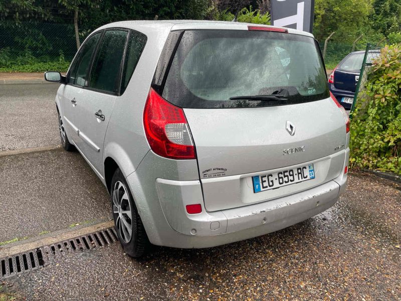 RENAULT SCENIC II 1.6i 16V 110CV