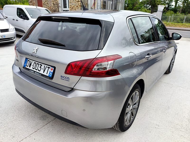 PEUGEOT 308 II 2015