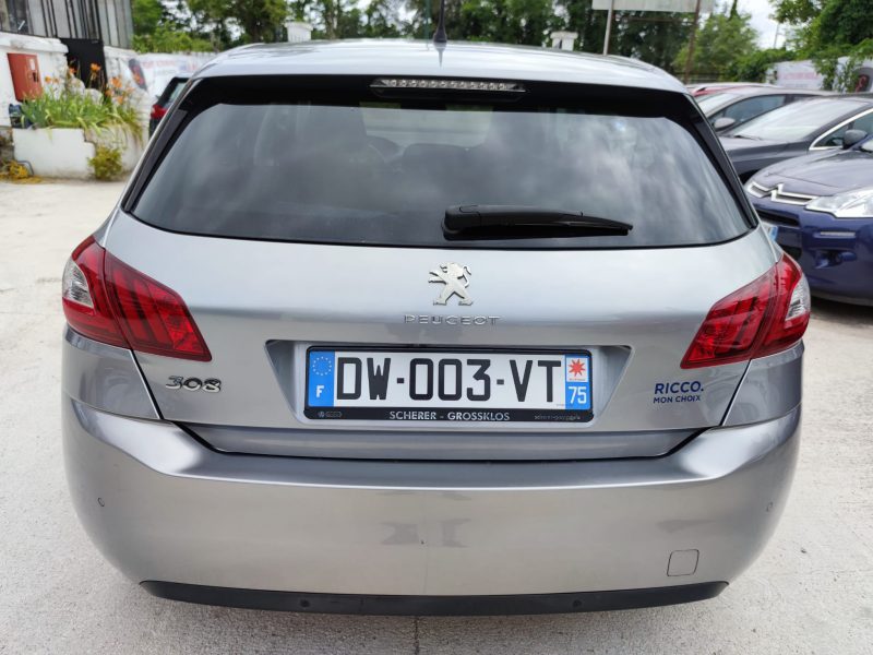 PEUGEOT 308 II 2015