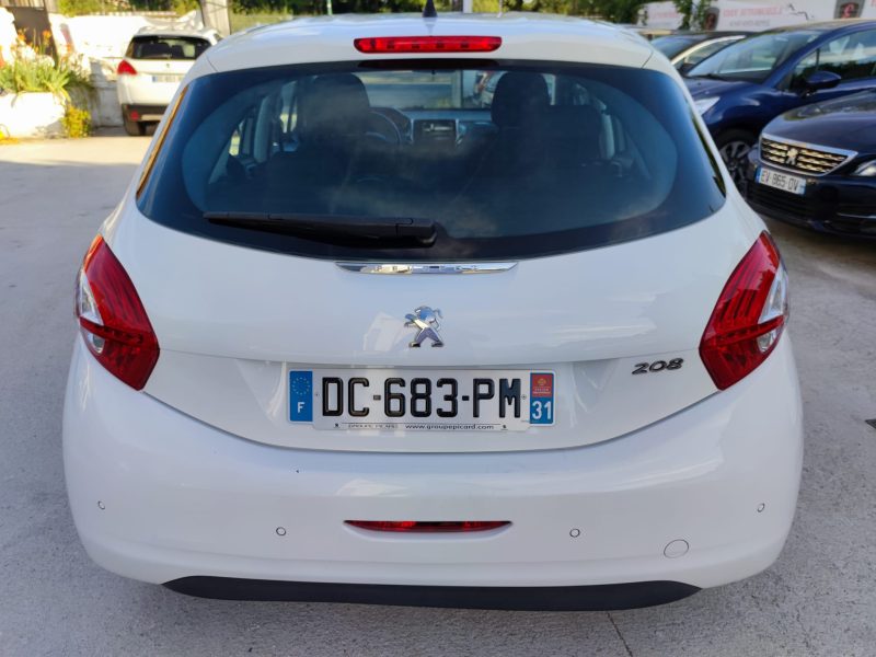 PEUGEOT 208 I 2014