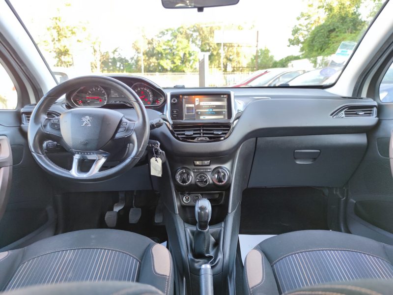 PEUGEOT 208 I 2014