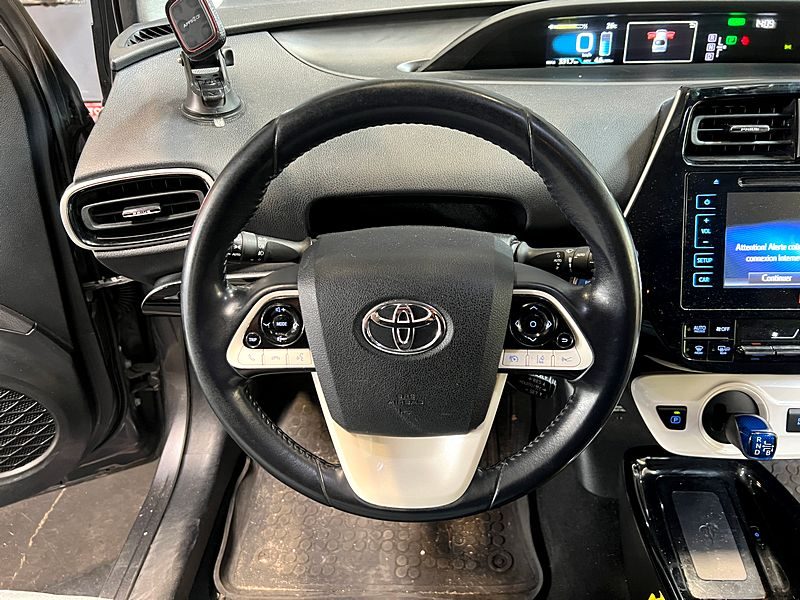 TOYOTA PRIUS PHV 2017