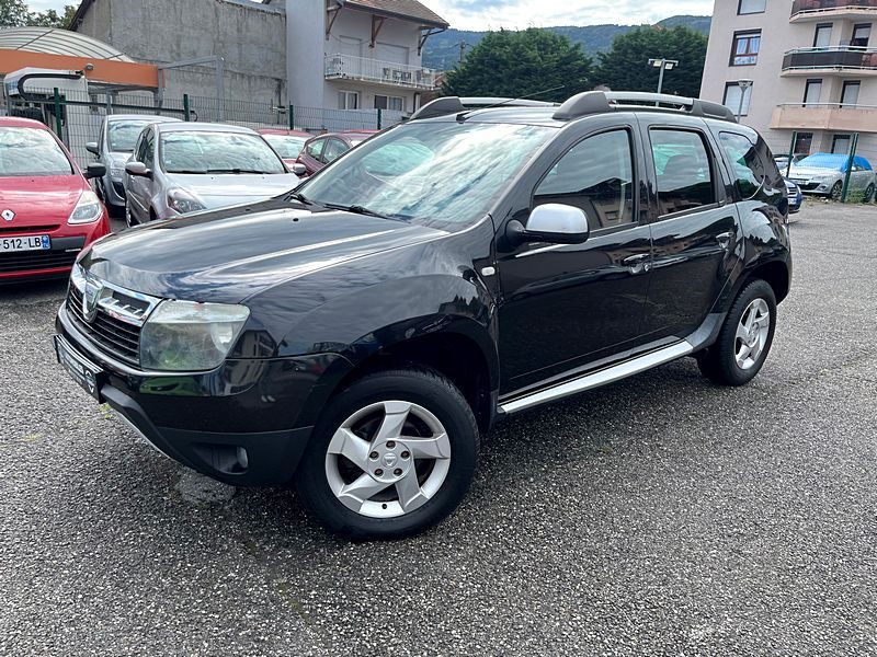 DACIA DUSTER 4X4 1.6i 110CV LAUREATE