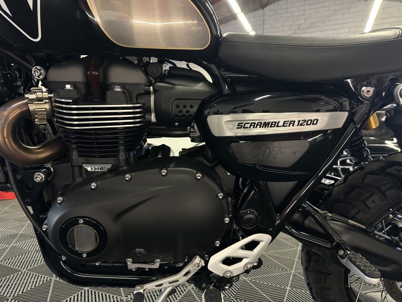 Triumph Scrambler 1200 BOND EDITION