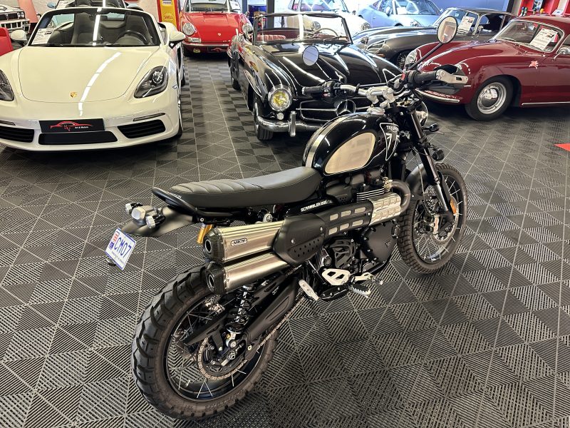 Triumph Scrambler 1200 BOND EDITION