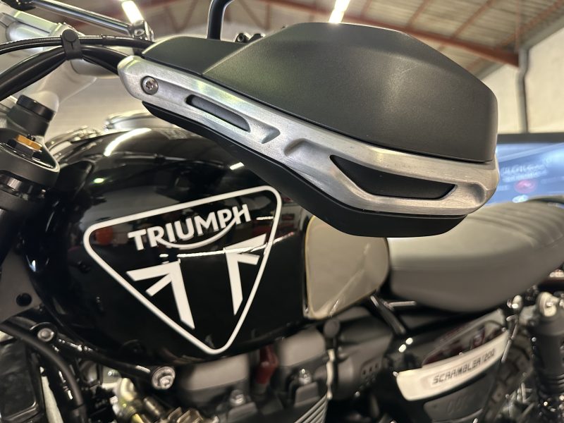 Triumph Scrambler 1200 BOND EDITION