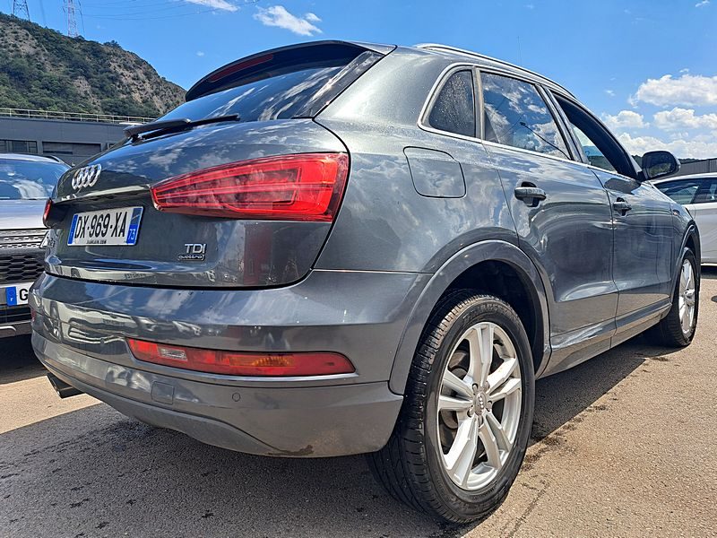 AUDI Q3 2015