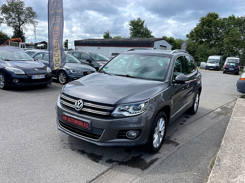 VOLKSWAGEN TIGUAN 2012