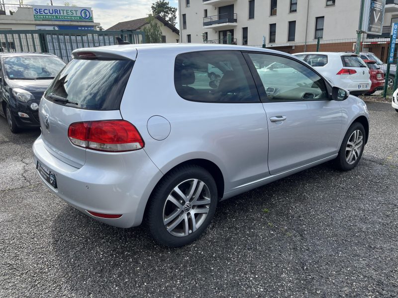 VOLKSWAGEN GOLF VI 1.4i 80CV