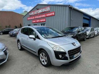 PEUGEOT 3008 1.6 E-HDI 112  2012