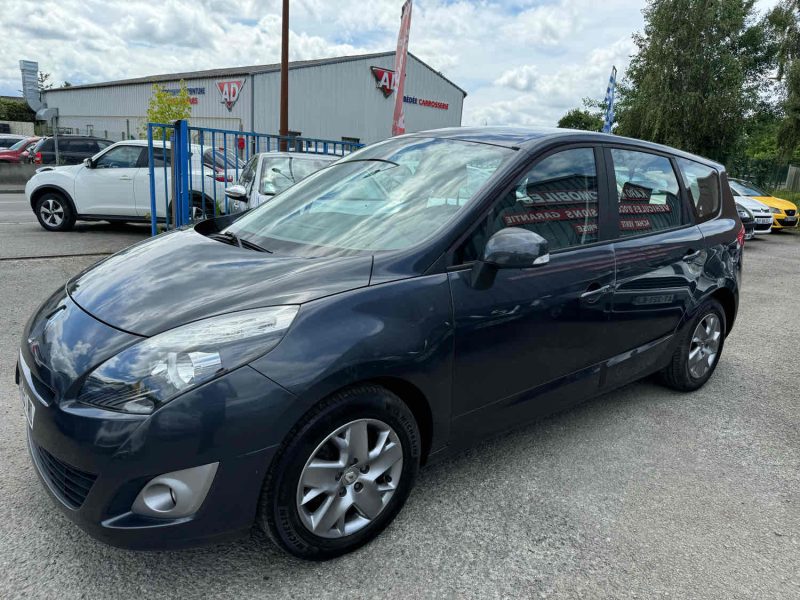 RENAULT SCÉNIC 1.6 DCI 130 7 PLACES 