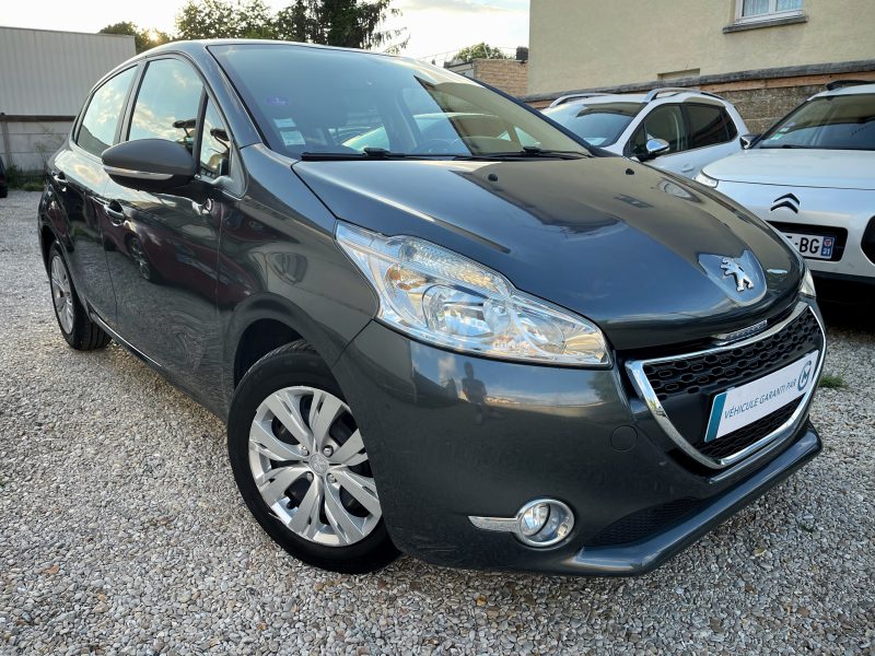 PEUGEOT 208 I 2014