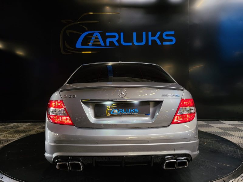 MERCEDES CLASSE C 63 AMG W204 TOIT OUVRANT / SIEGES A MEMOIRES / H&K / SUIVI COMPLET MERCEDES 