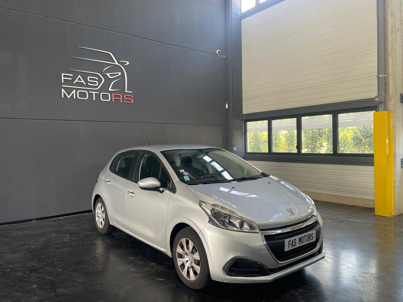 PEUGEOT 208 2015 DISTRI OK 