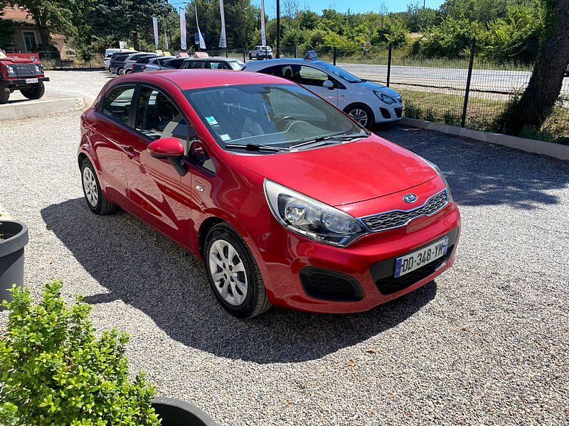 KIA RIO III 2014