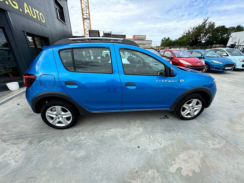 DACIA SANDERO Stepway 1.2 TCe 90 Ambiance