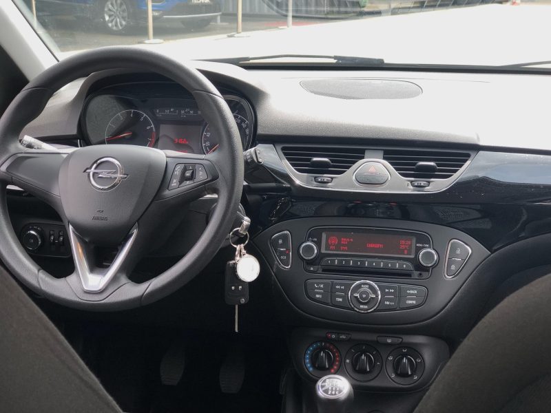 OPEL CORSA E 2015