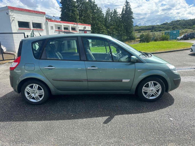 RENAULT SCENIC II 2006