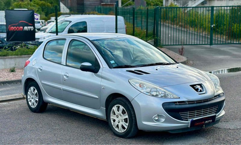 Peugeot 206+ 1.4 HDi eco 70 1398cm3 68cv 5p