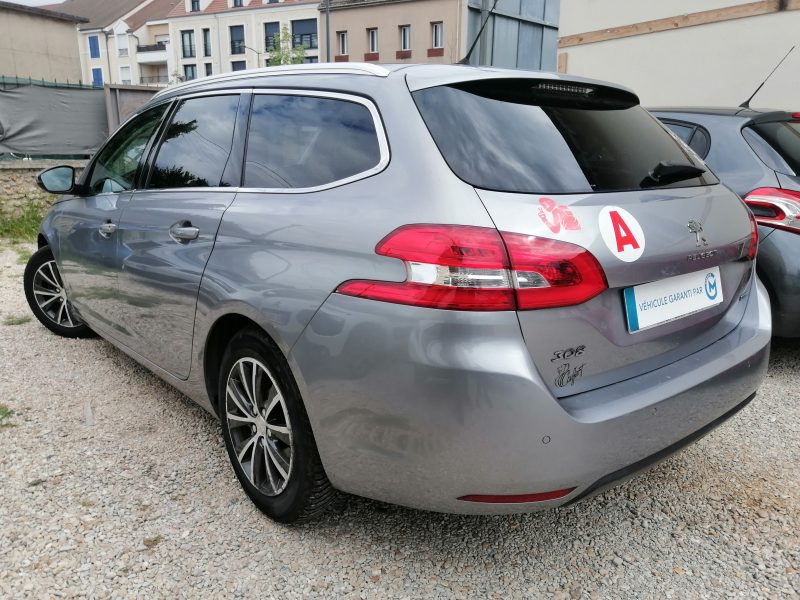 PEUGEOT 308 SW II 2017