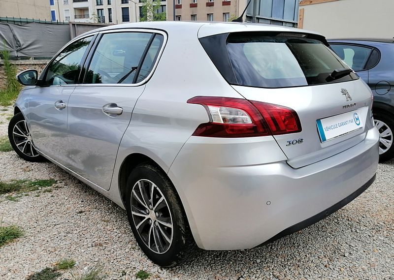 PEUGEOT 308 II 2016