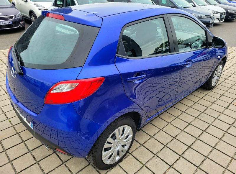 MAZDA 2 1.3L ELEGANCE