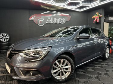 RENAULT MEGANE IV Berline cinq portes 2018