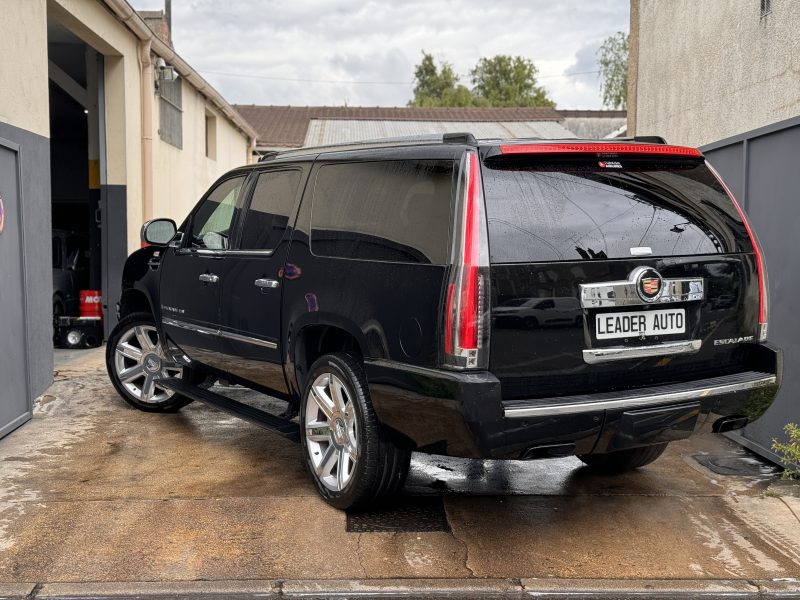 CADILLAC ESCALADE 2008