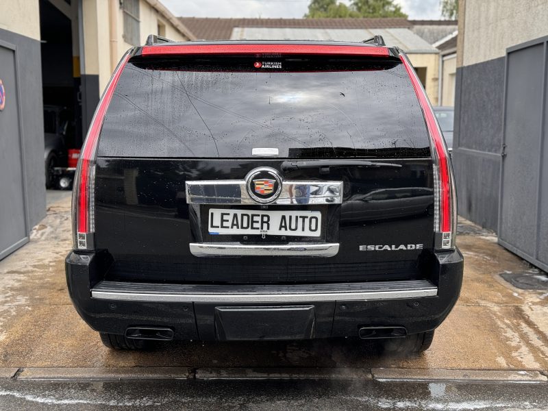 CADILLAC ESCALADE 2008