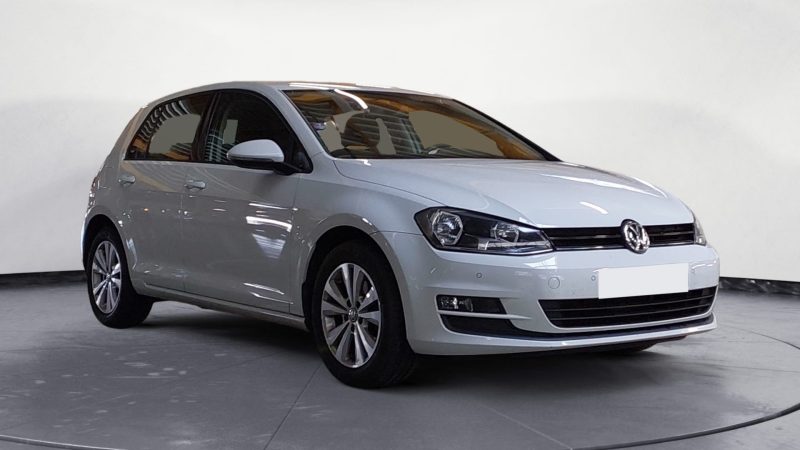 VOLKSWAGEN GOLF  2014