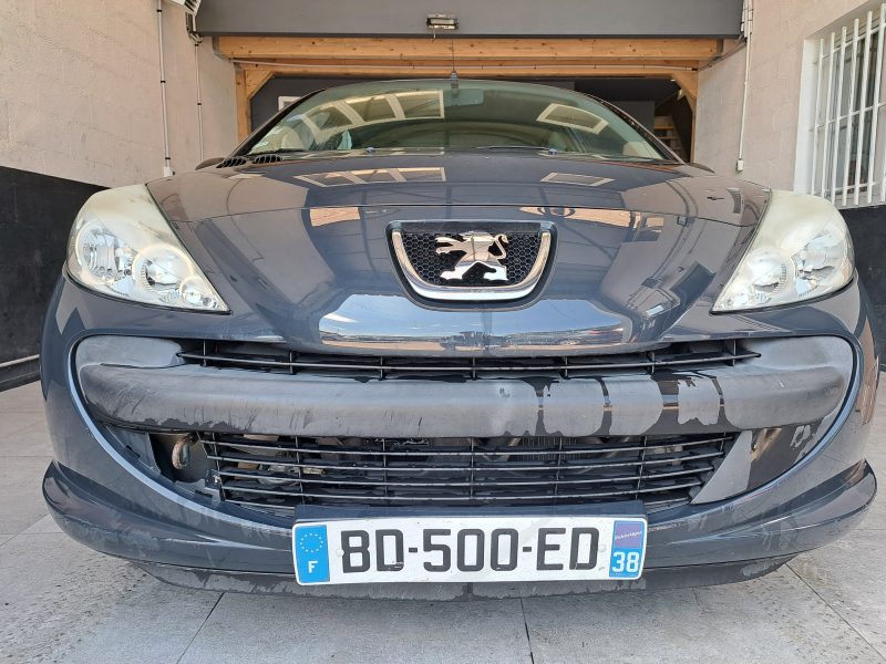 PEUGEOT 206+ 2010