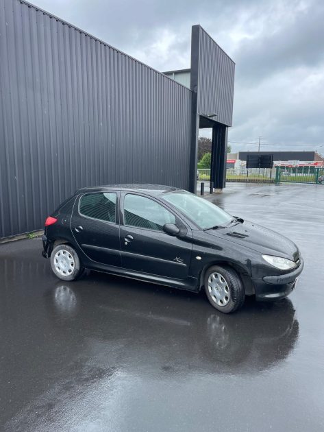 PEUGEOT 206 2005