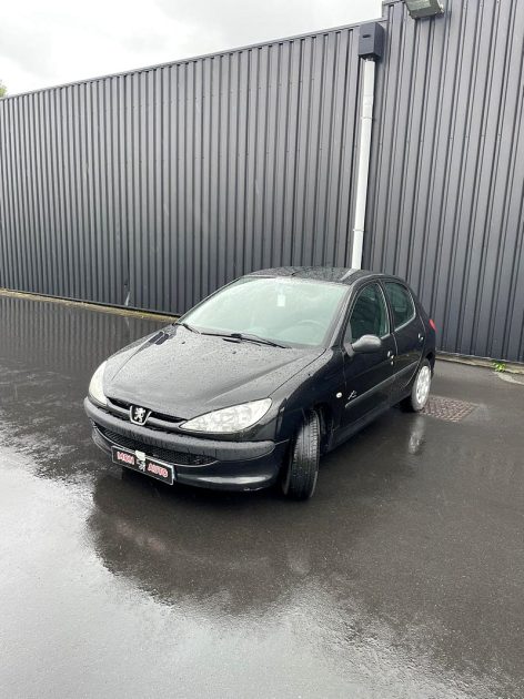 PEUGEOT 206 2005