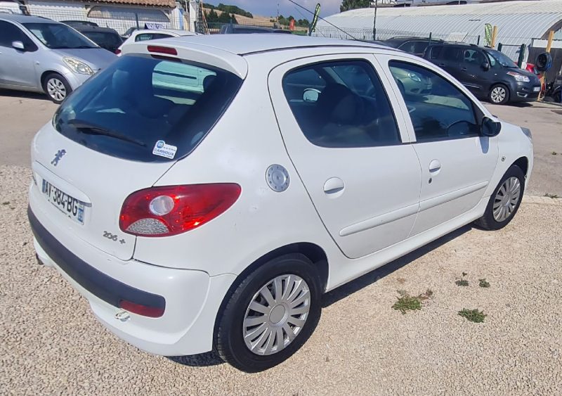 PEUGEOT 206+ 2010