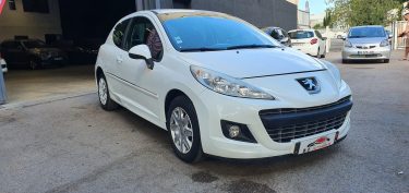 Peugeot 207 Phase 2 1.6 e-HDi 92 cv, *Clim auto*, *Régulateur*, *Véhicule société*