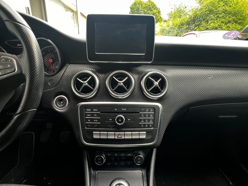 MERCEDES CLASSE A 2015