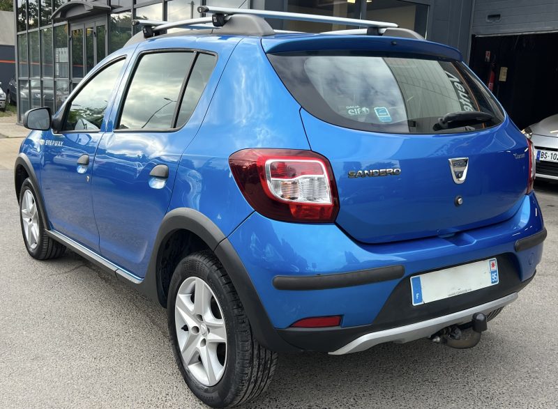 DACIA SANDERO II STEPWAY 1.5 DCI 90 1ERE MAIN / GPS ATTELAGE BLUETOOTH CAMERA RECUL - GARANTIE 1 AN