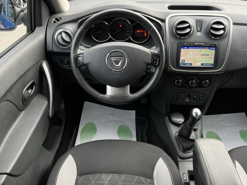 DACIA SANDERO II STEPWAY 1.5 DCI 90 1ERE MAIN / GPS ATTELAGE BLUETOOTH CAMERA RECUL - GARANTIE 1 AN