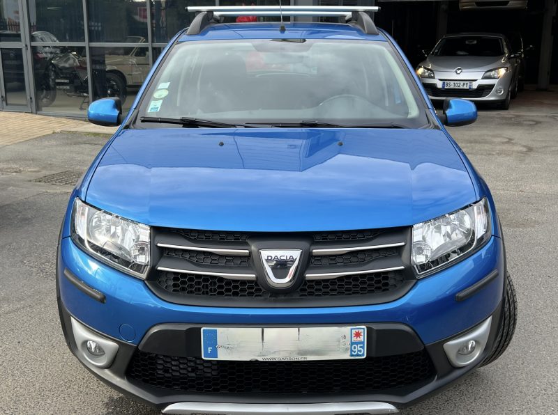 DACIA SANDERO II STEPWAY 1.5 DCI 90 1ERE MAIN / GPS ATTELAGE BLUETOOTH CAMERA RECUL - GARANTIE 1 AN