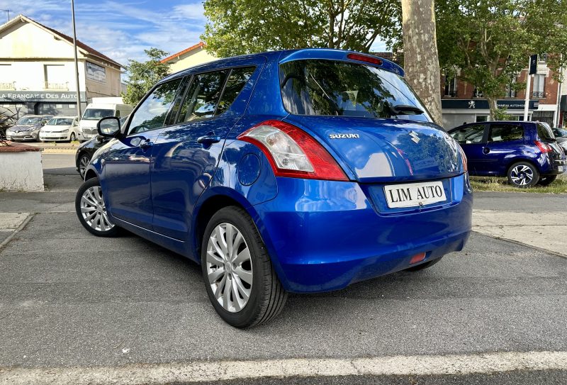 SUZUKI SWIFT 2011