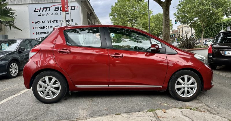 TOYOTA YARIS 2013