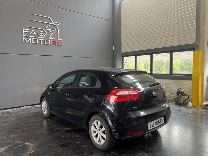 KIA RIO III 1.2 ISG 84 5P