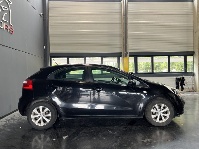 KIA RIO III 1.2 ISG 84 5P