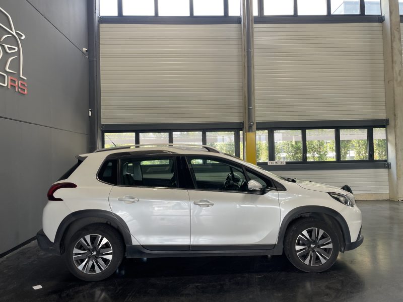 PEUGEOT 2008 1.2 THP 110 ALLURE 