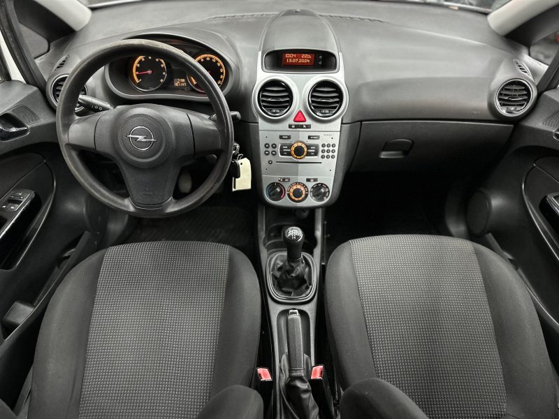 OPEL CORSA D 2013