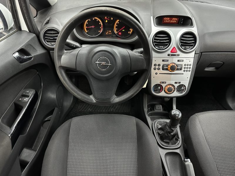 OPEL CORSA D 2013