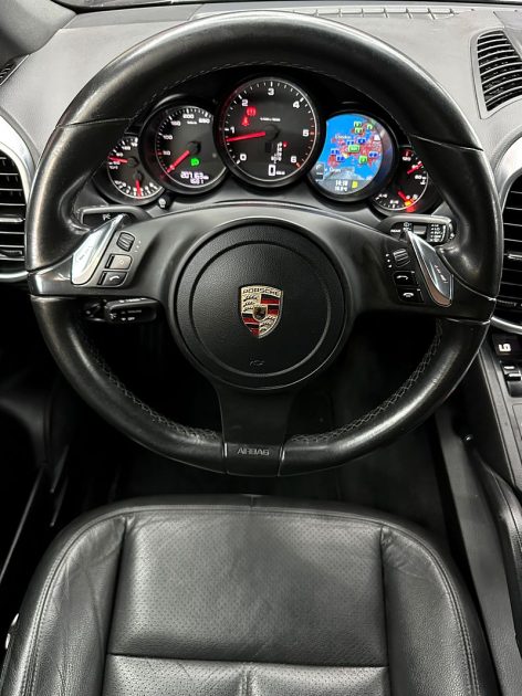 PORSCHE CAYENNE 2011