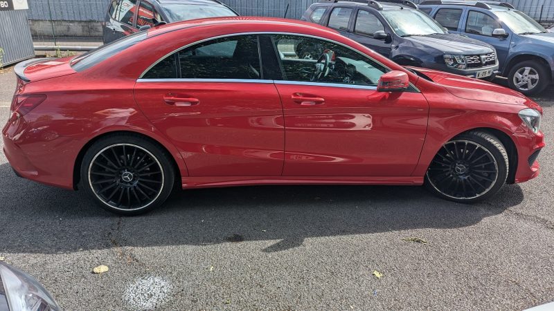 MERCEDES  CLA 180 2013 1.6 120CH 6 CV  143000km