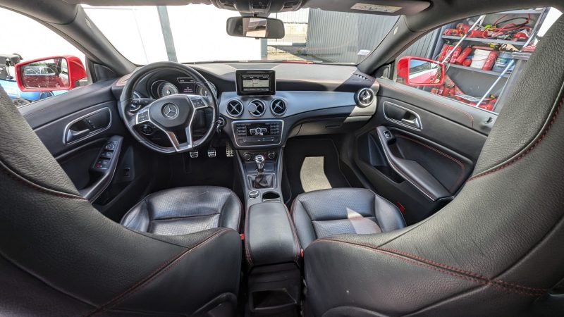 MERCEDES  CLA 180 2013 1.6 120CH 6 CV  143000km