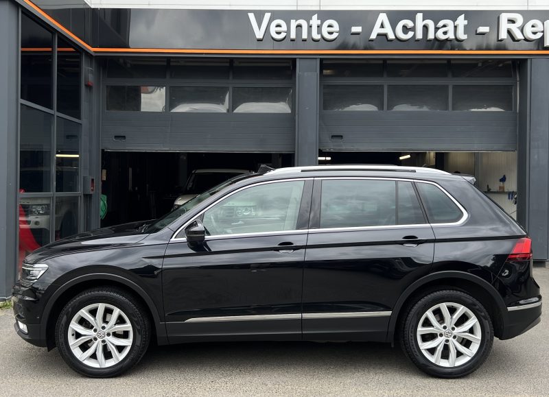 VOLKSWAGEN TIGUAN II CARAT 4MOTION 2.0 TDI 150 1ERE MAIN TOIT OUVRANT DSG7 COCKPIT - GARANTIE 1 AN